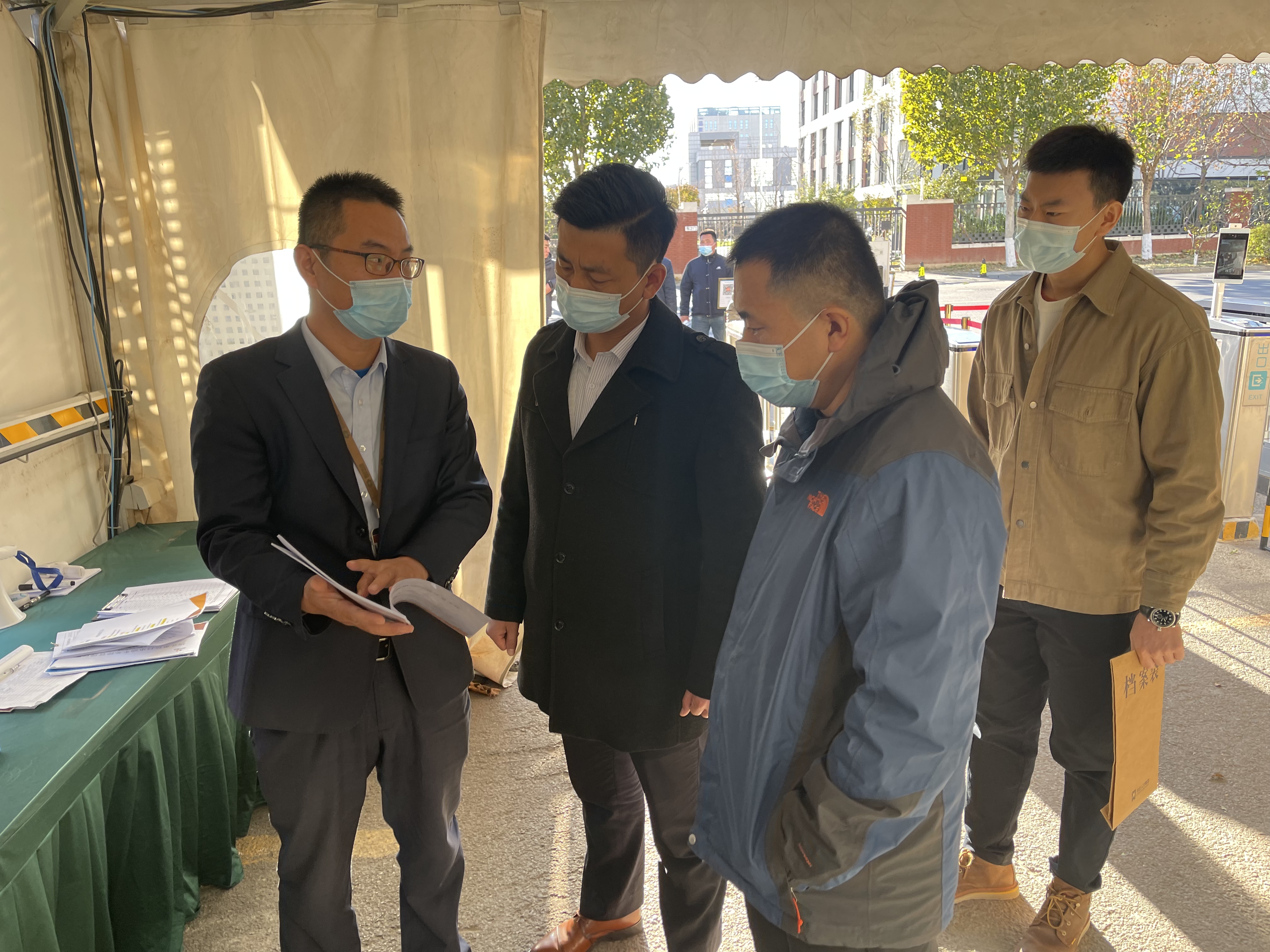 从严从细，，，，，毫不松懈！亦庄suncitygroup集团开展疫情防控巡查工作