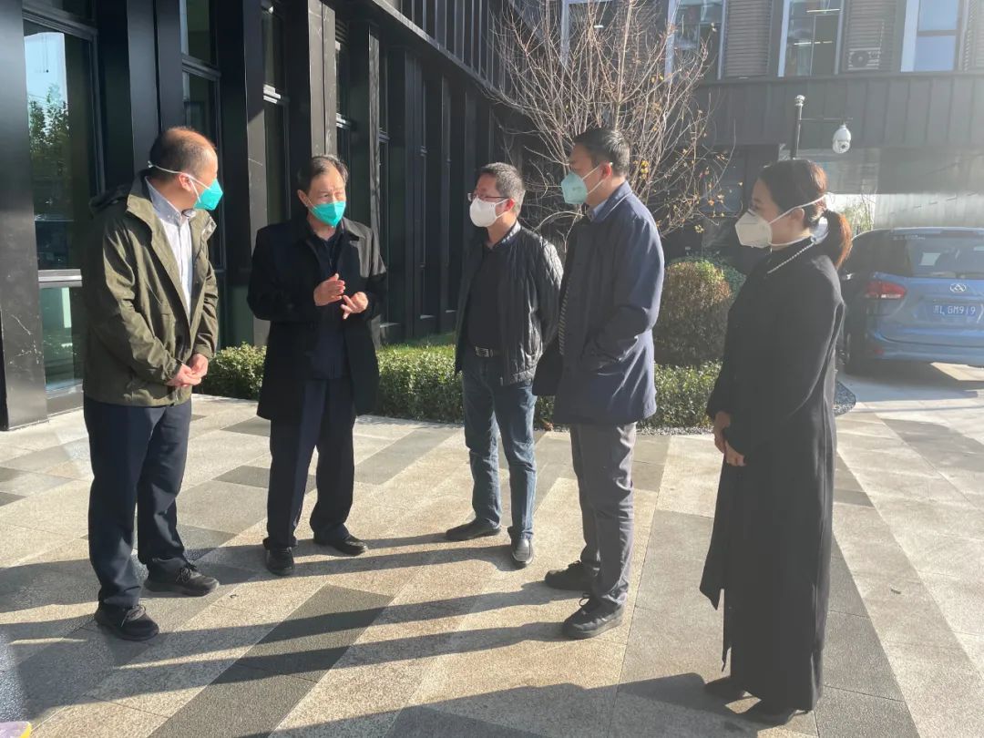 同心抗疫 情暖专班 亦庄suncitygroup集团开展集中医学观察点专班人员慰问工作