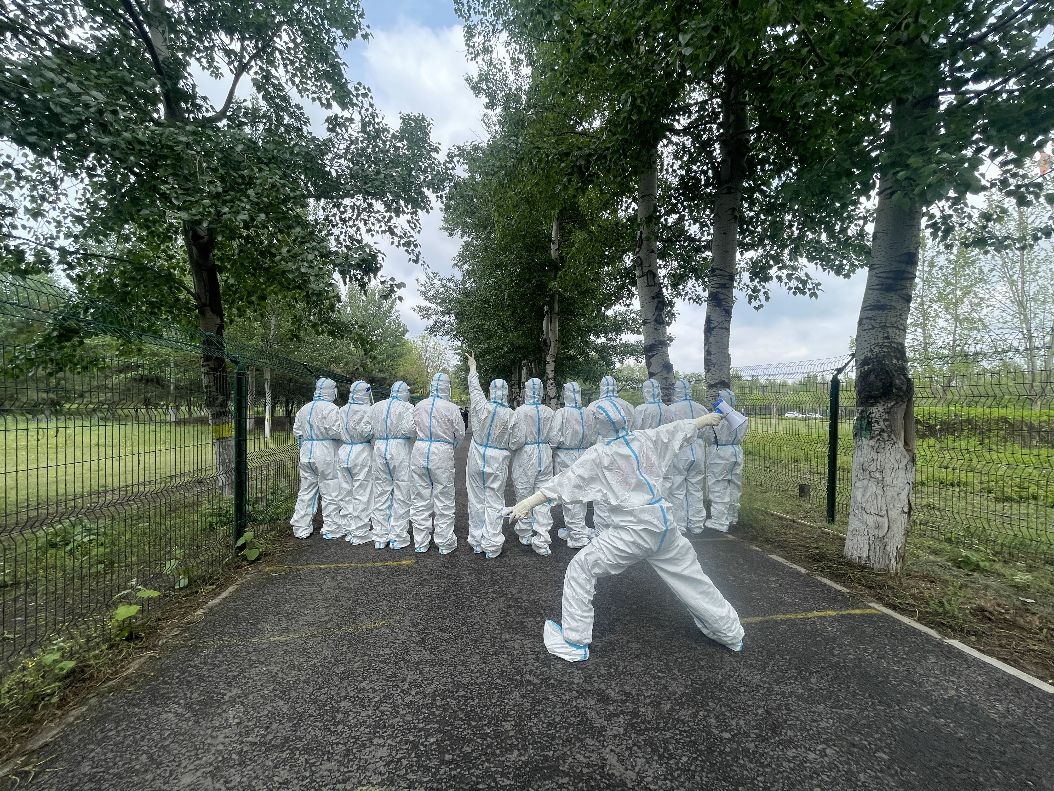 有速度，，，，，，有力度！亦庄suncitygroup集团员工助力核酸采样！